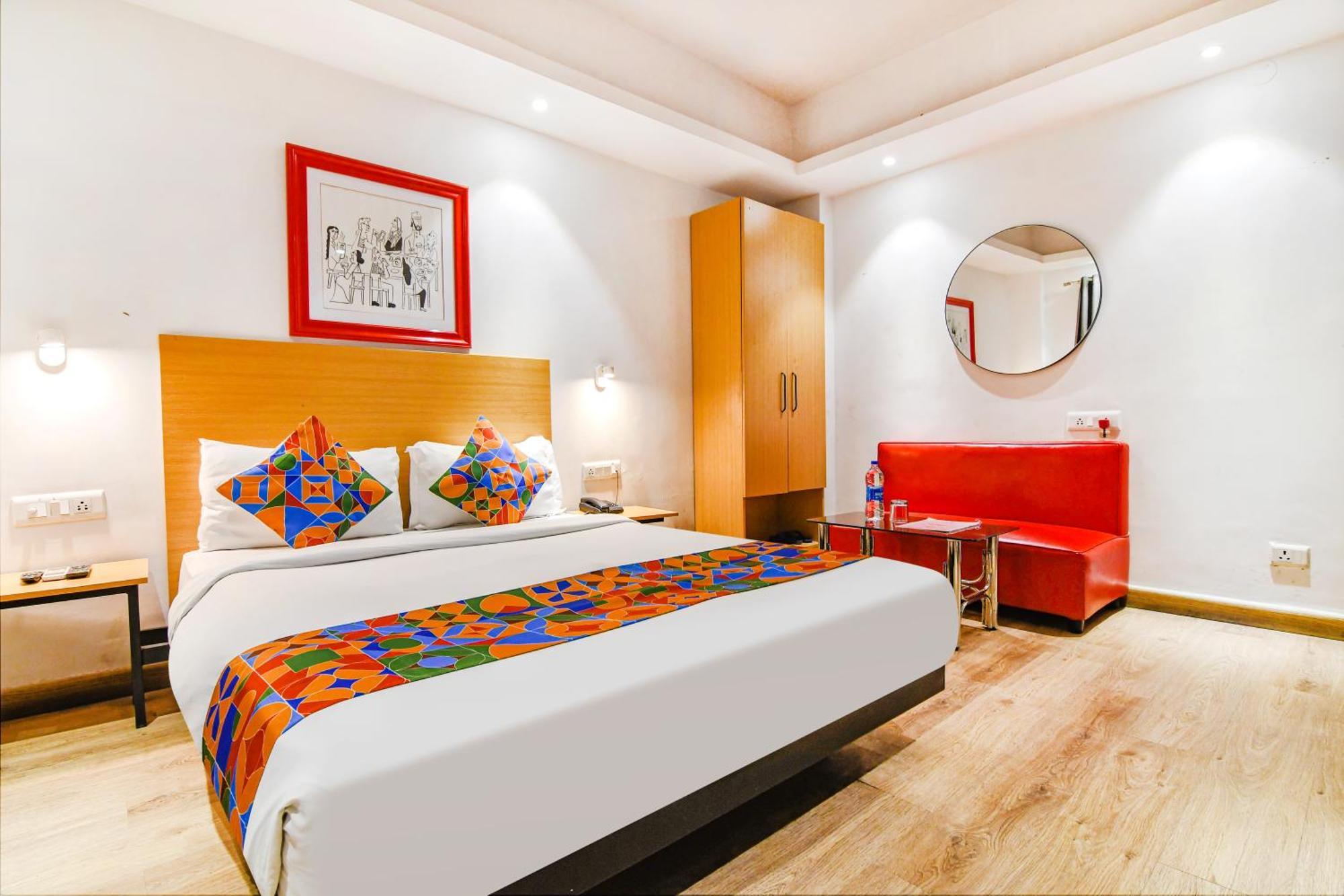 Hotel Super Townhouse Suncitel Near Kolkata Airport à Dum Dum Extérieur photo