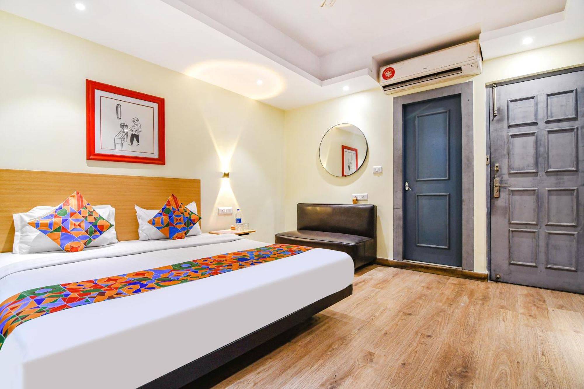 Hotel Super Townhouse Suncitel Near Kolkata Airport à Dum Dum Extérieur photo