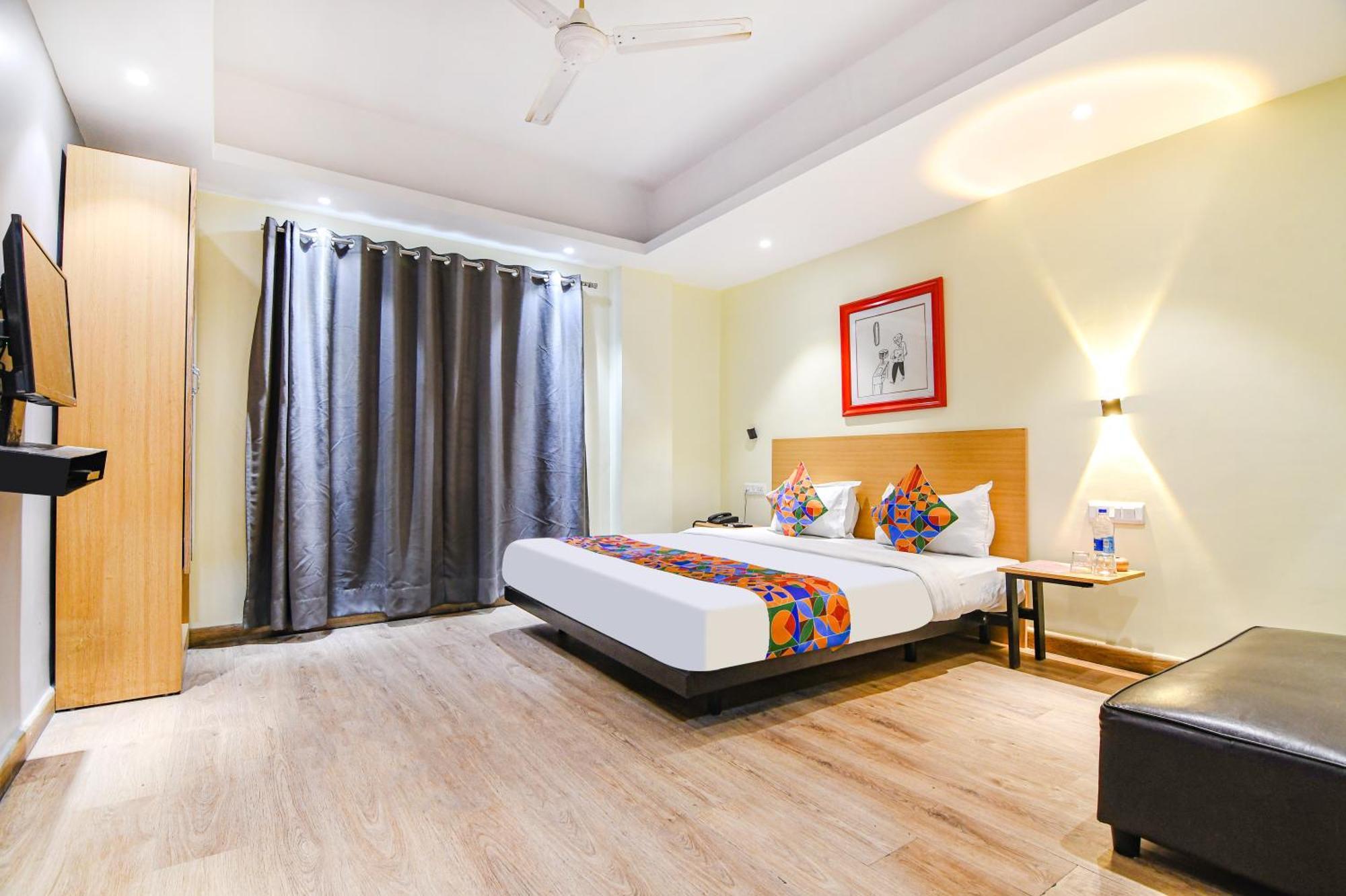Hotel Super Townhouse Suncitel Near Kolkata Airport à Dum Dum Extérieur photo