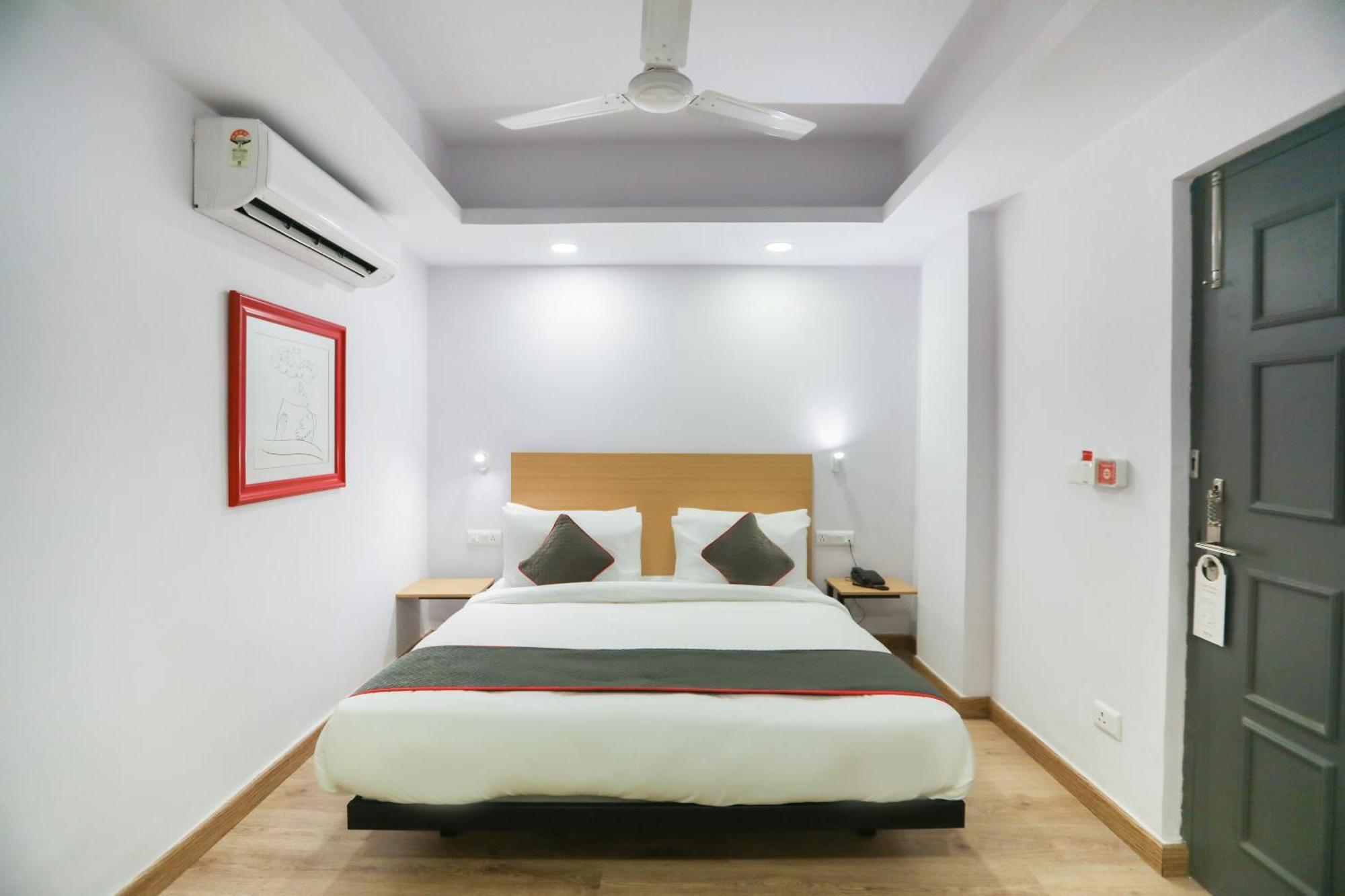 Hotel Super Townhouse Suncitel Near Kolkata Airport à Dum Dum Extérieur photo