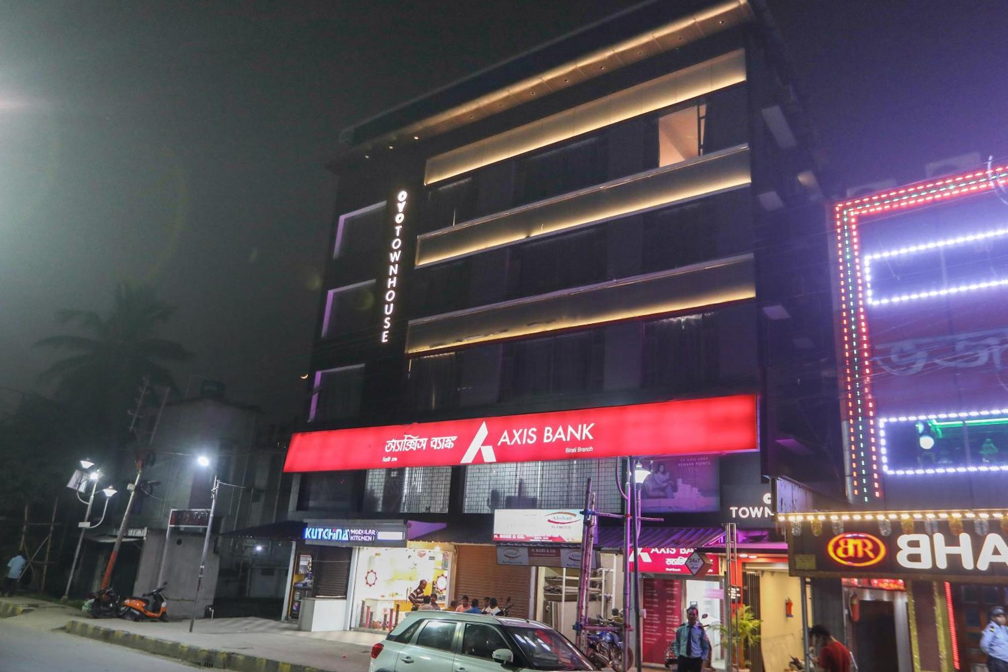 Hotel Super Townhouse Suncitel Near Kolkata Airport à Dum Dum Extérieur photo